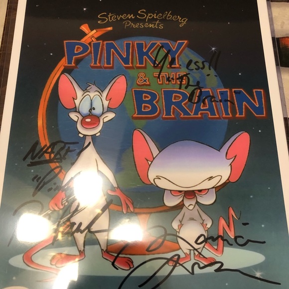 Pinky & the brain signed cast (Rp) ๐ - Picture 2 of 4